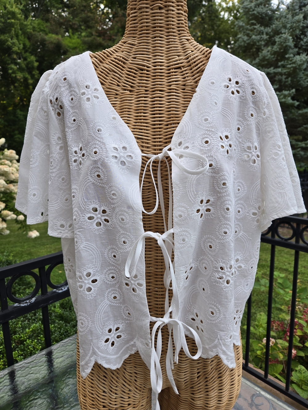 White Eyelet Tie-Back Women’s Top